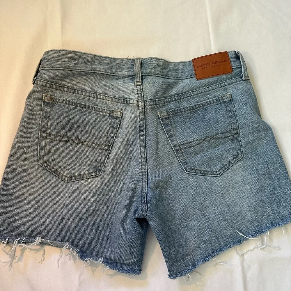 Lucky Brand Blue Distressed Jean Shorts size 6/28 - Picture 3 of 5
